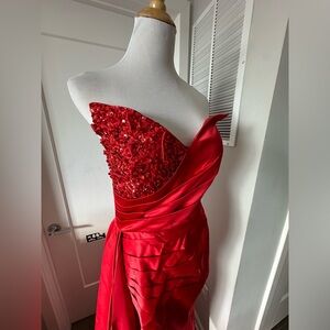 New , Wedding, Christmas’s, party , evening gown , size 8/10